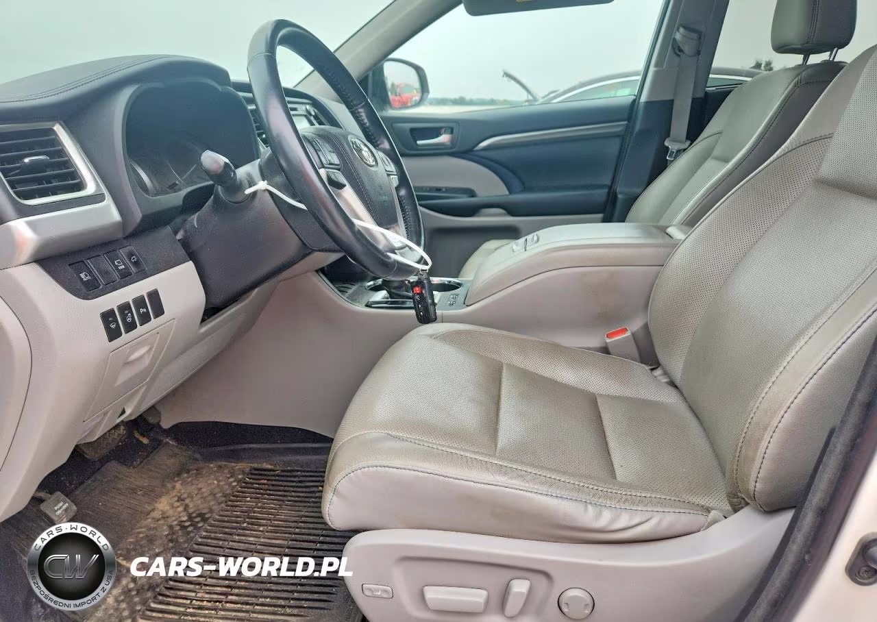 2017 Toyota Highlander Hybrid Limited Platinum VIN:5TDDGRFH0HS031689 - 7