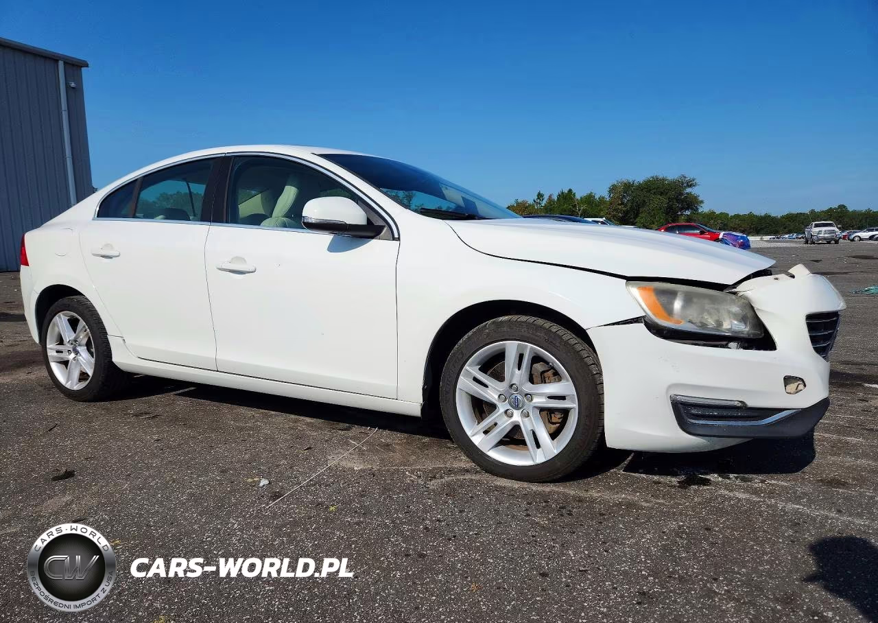 2014 Volvo S60 T5 VIN:YV1612FHXE2271380 - 4