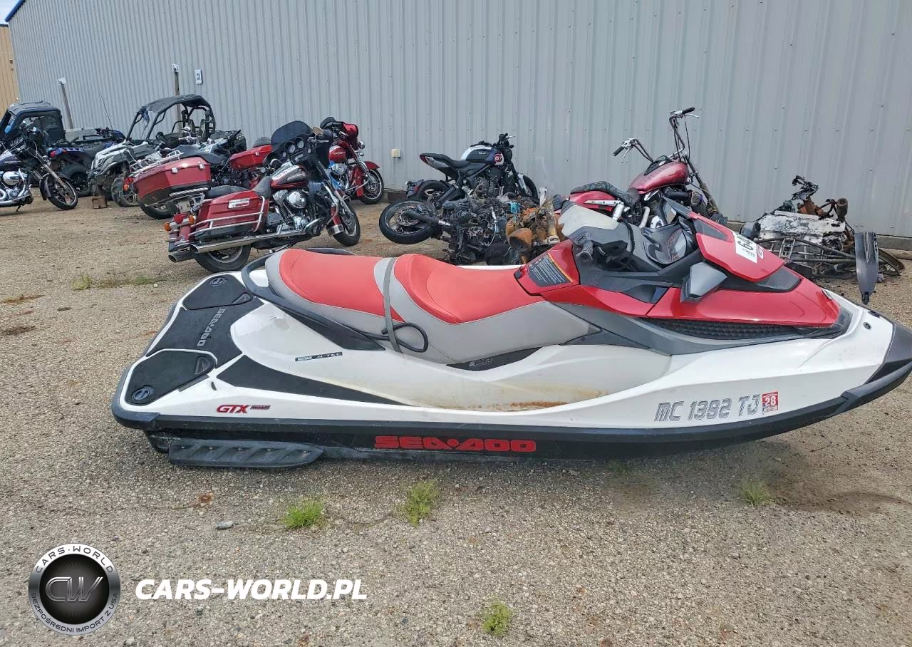 2011 Sea Doo Gtx VIN:YDV08676E111 - 9