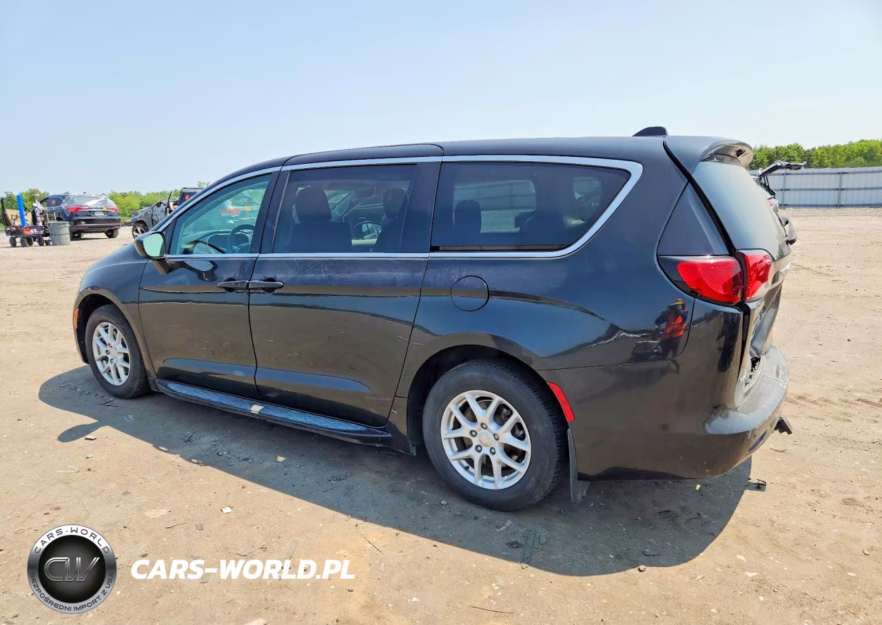 2018 Chrysler Pacifica Lx VIN:2C4RC1CG9JR294907 - 2