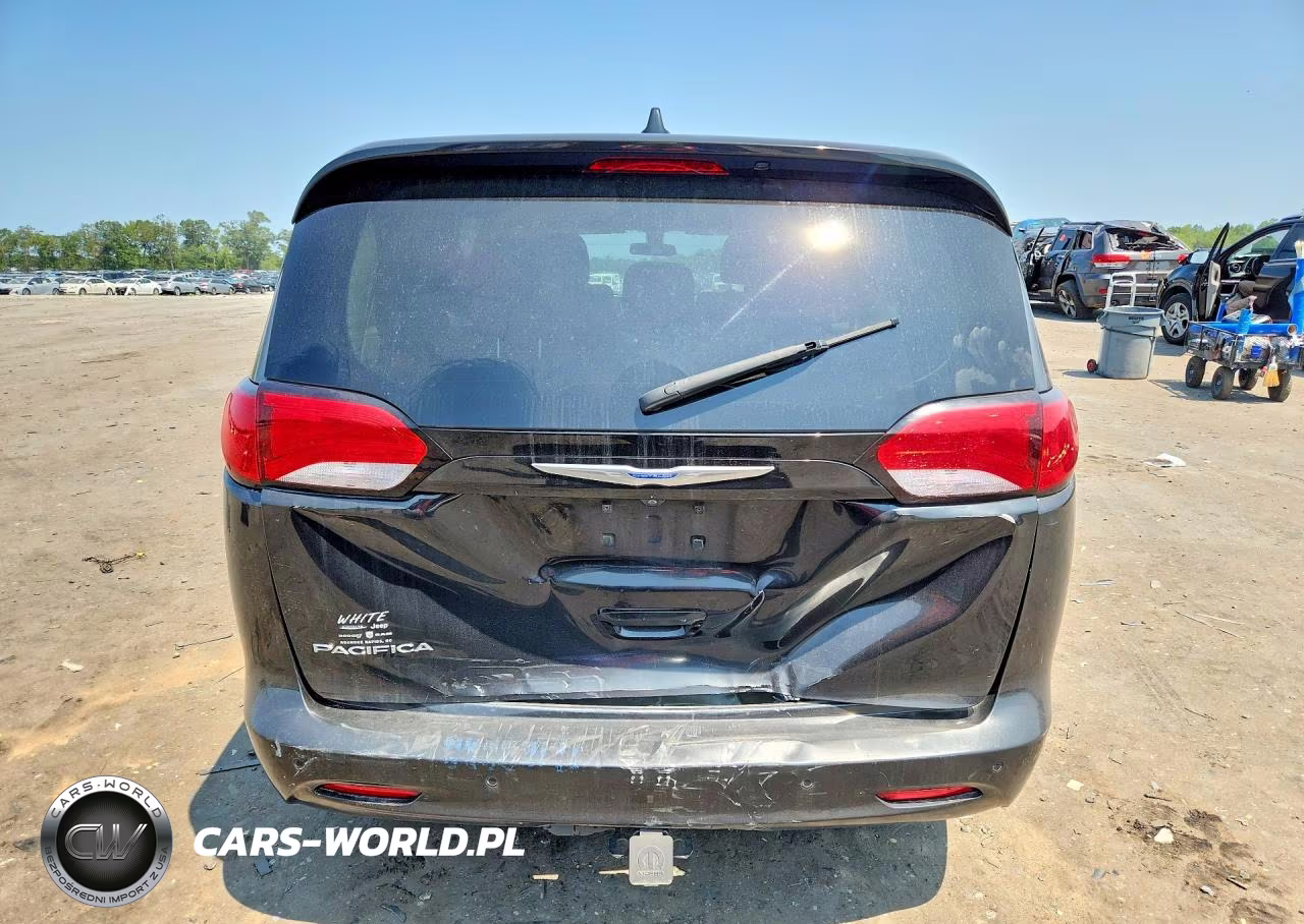2018 Chrysler Pacifica Lx VIN:2C4RC1CG9JR294907 - 6