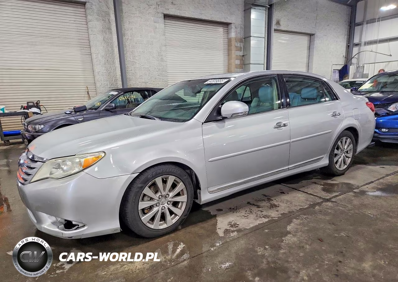 2011 Toyota Avalon Limited