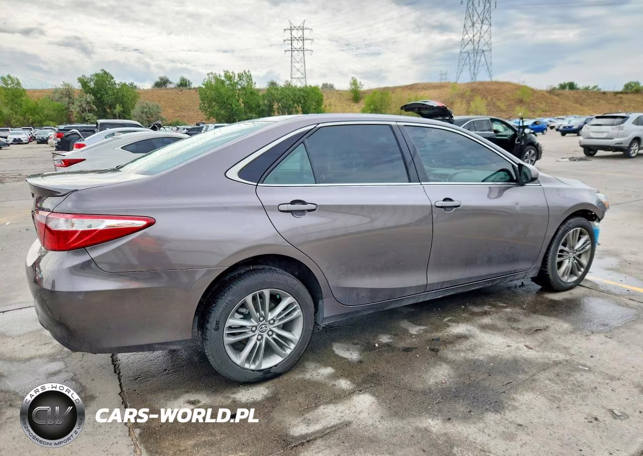 2015 Toyota Camry Se VIN:4T1BF1FK0FU908774 - 3