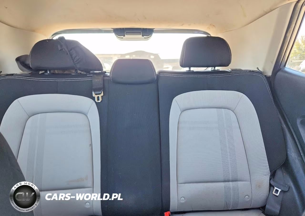 2022 Hyundai Venue Sel VIN:KMHRC8A37NU183317 - 10