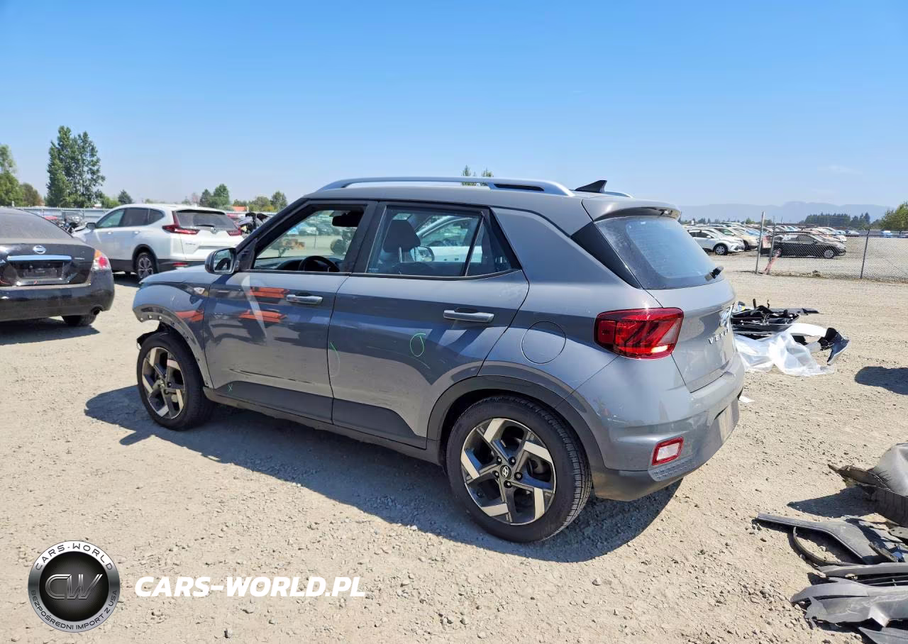2022 Hyundai Venue Sel VIN:KMHRC8A37NU183317 - 2
