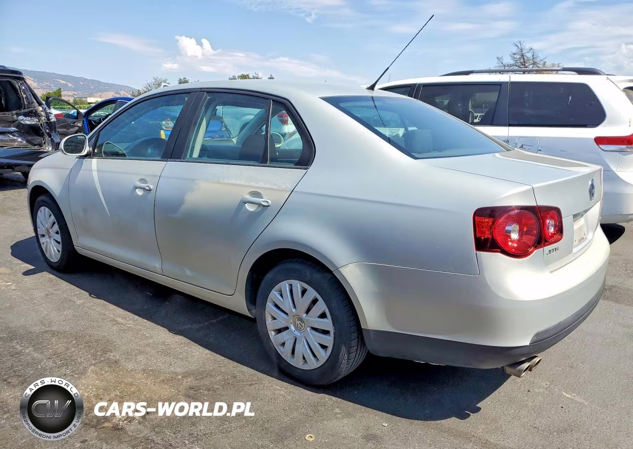 2010 Volkswagen Jetta S VIN:3VWJZ7AJ3AM079590 - 2