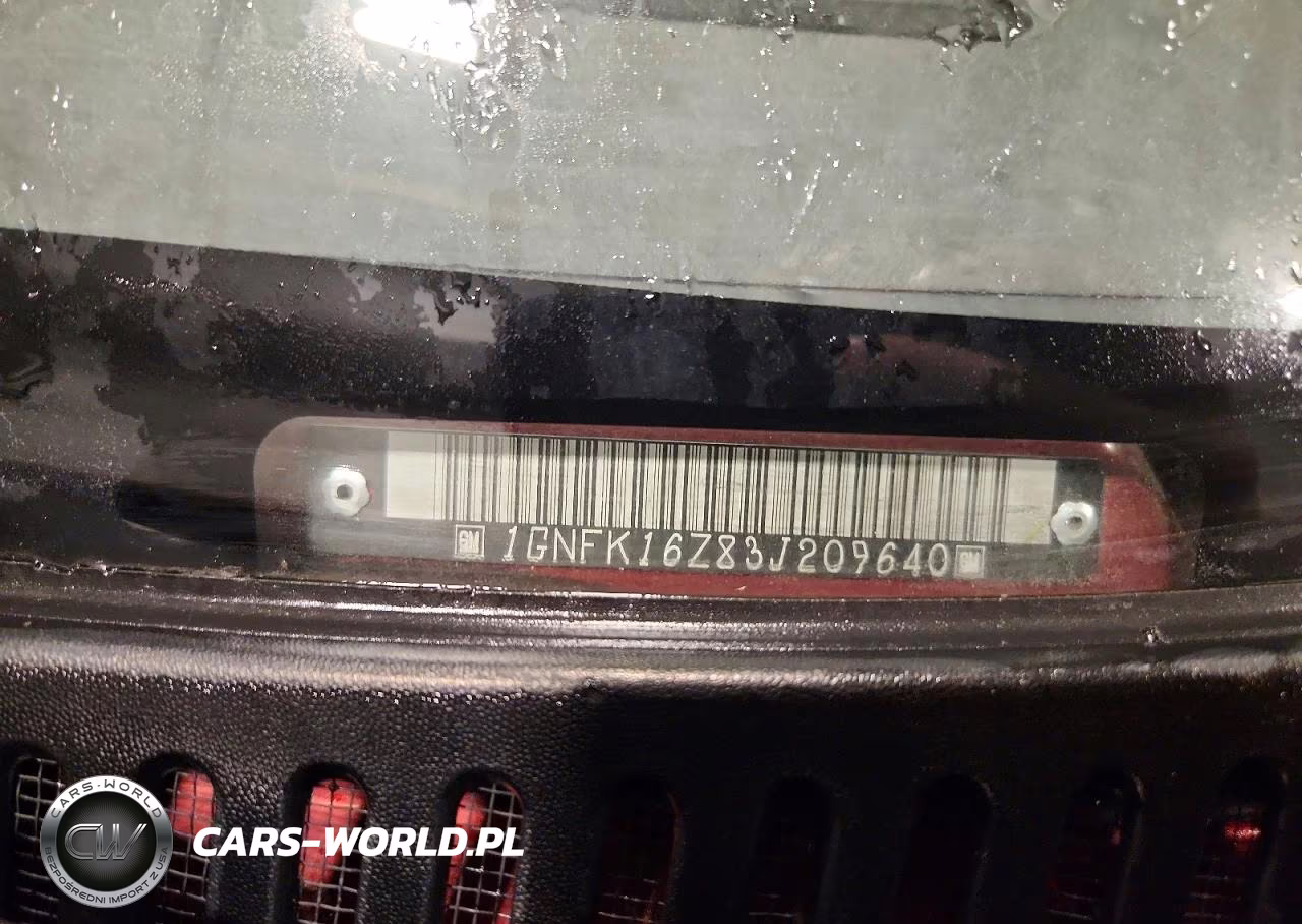 2003 Chevrolet Suburban K1500 VIN:1GNFK16Z83J209640 - 13