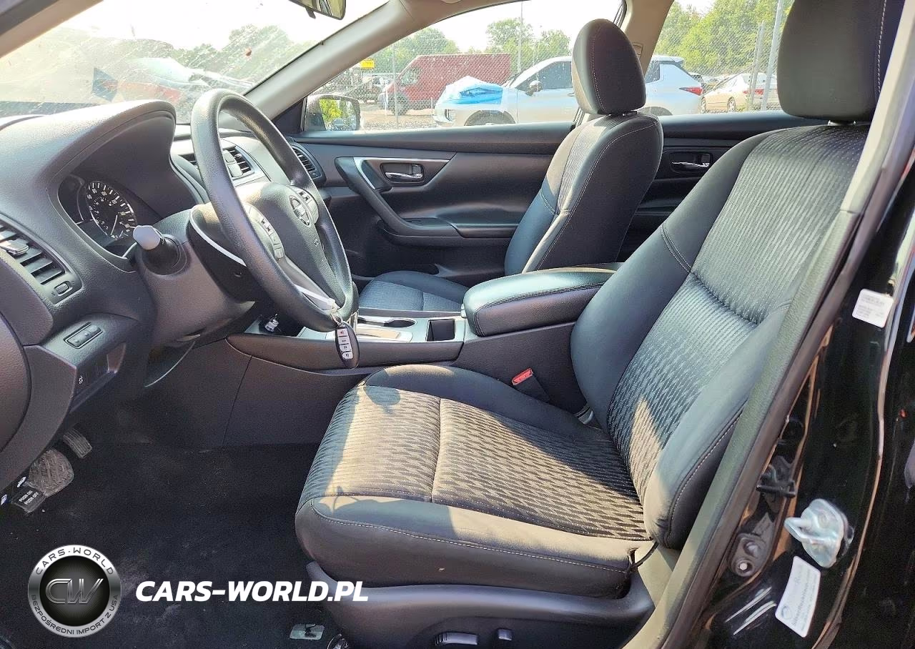 2017 Nissan Altima 2.5 S VIN:1N4AL3AP6HC149604 - 7