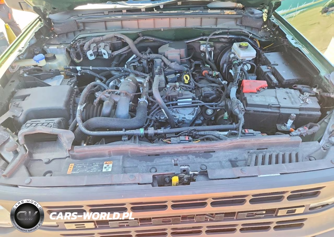 2022 Ford Bronco Base VIN:1FMDE5BH6NLB75518 - 12