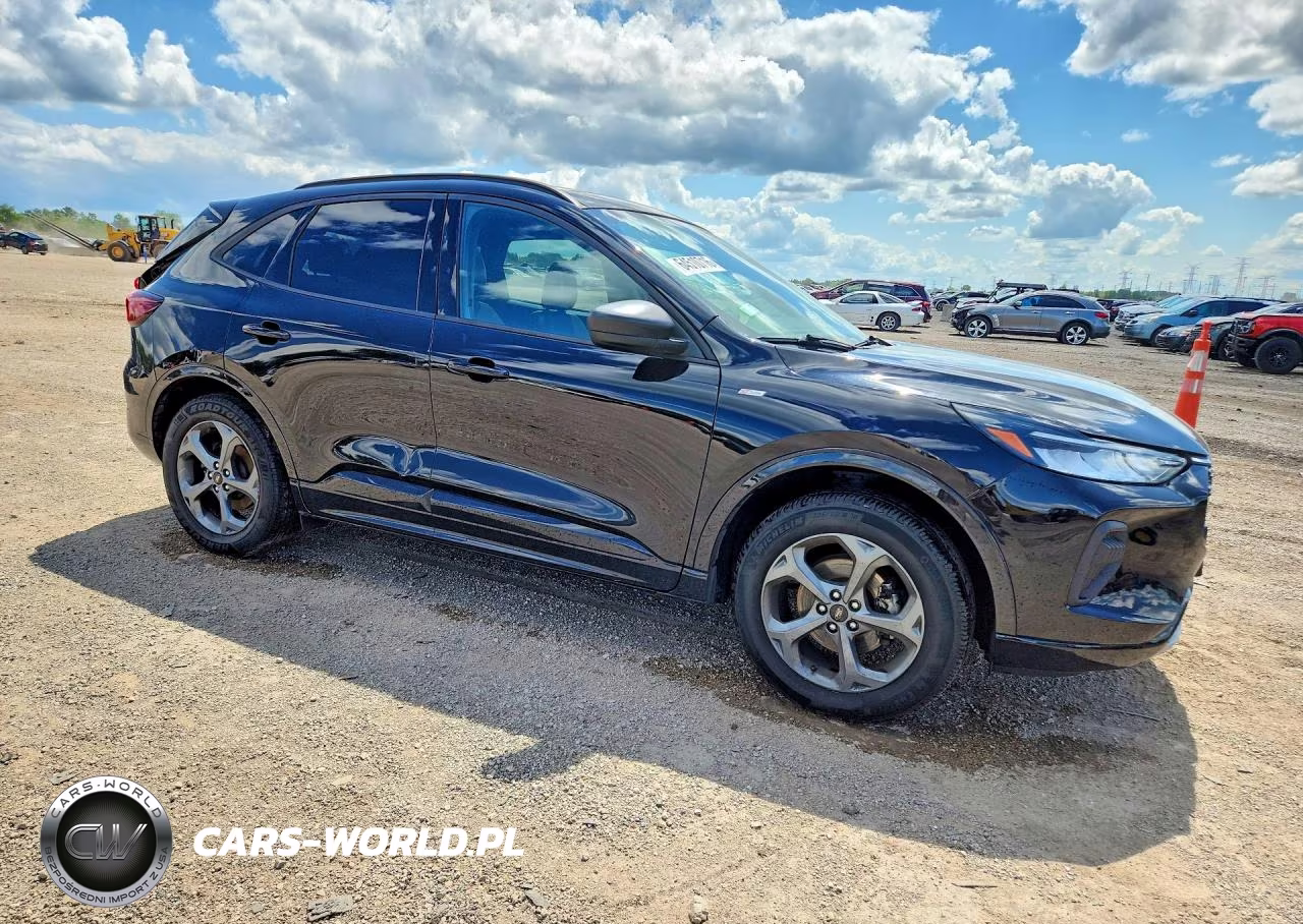 2023 Ford Escape St Line VIN:1FMCU9MN0PUA23742 - 4