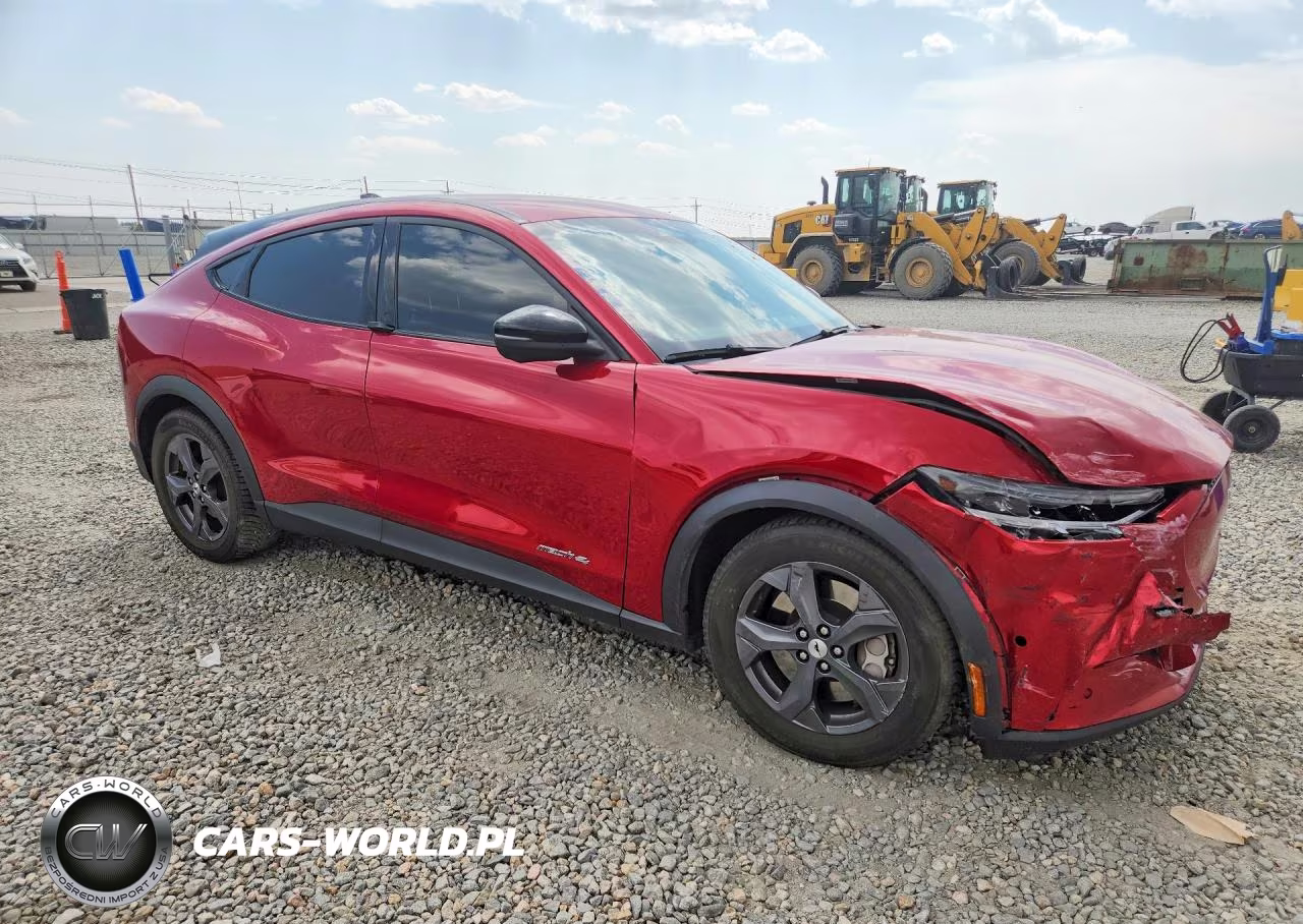 2023 Ford Mustang Mach-E Select VIN:3FMTK1SS9PMA09309 - 4