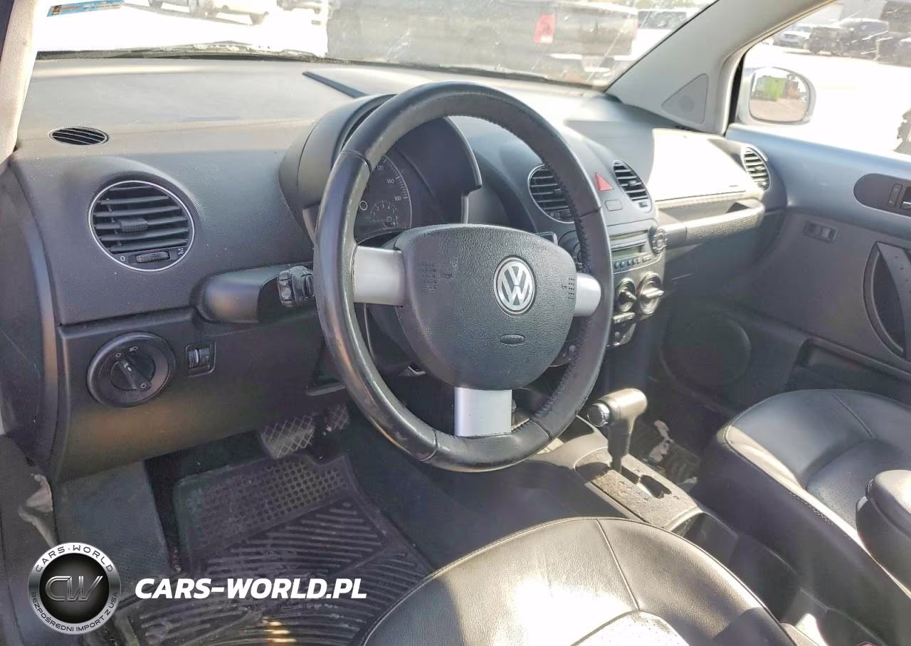 2010 Volkswagen New Beetle VIN:3VWPW3AG7AM012085 - 8