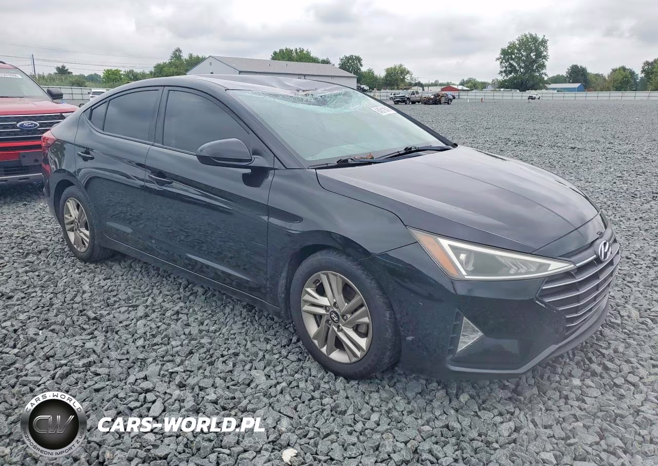 2019 Hyundai Elantra Sel VIN:5NPD84LF4KH482527 - 4