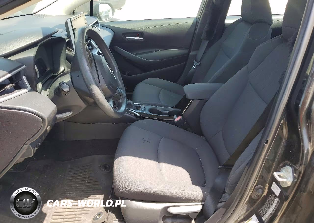 2020 Toyota Corolla Le VIN:5YFEPRAE6LP085775 - 7