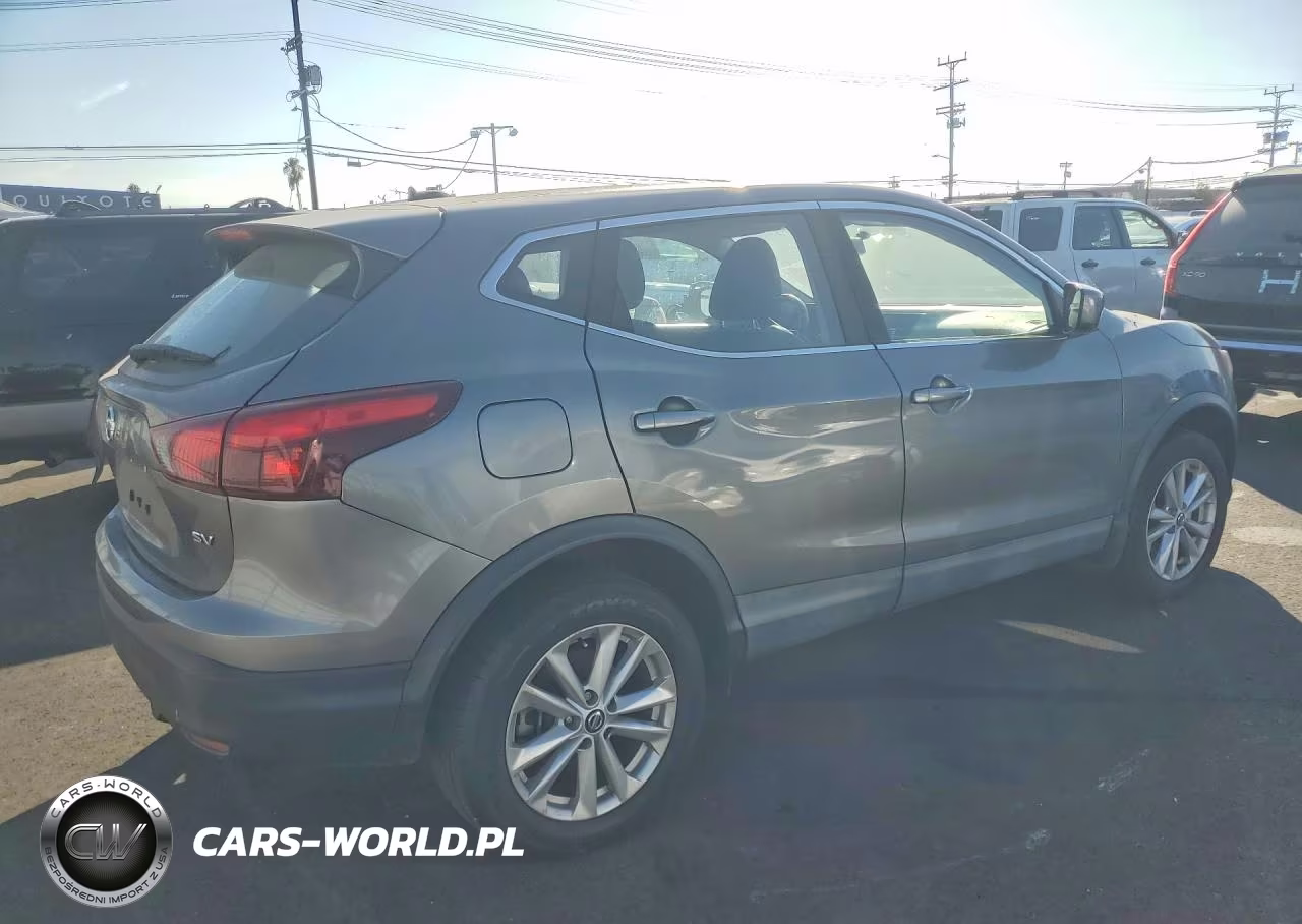 2019 Nissan Rogue Sport S VIN:JN1BJ1CP7KW217570 - 3