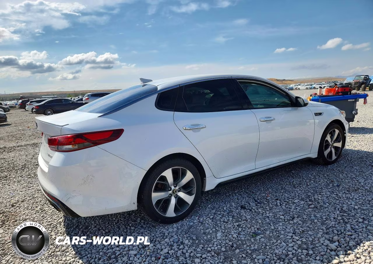 2017 Kia Optima Sx VIN:5XXGW4L23HG131659 - 3