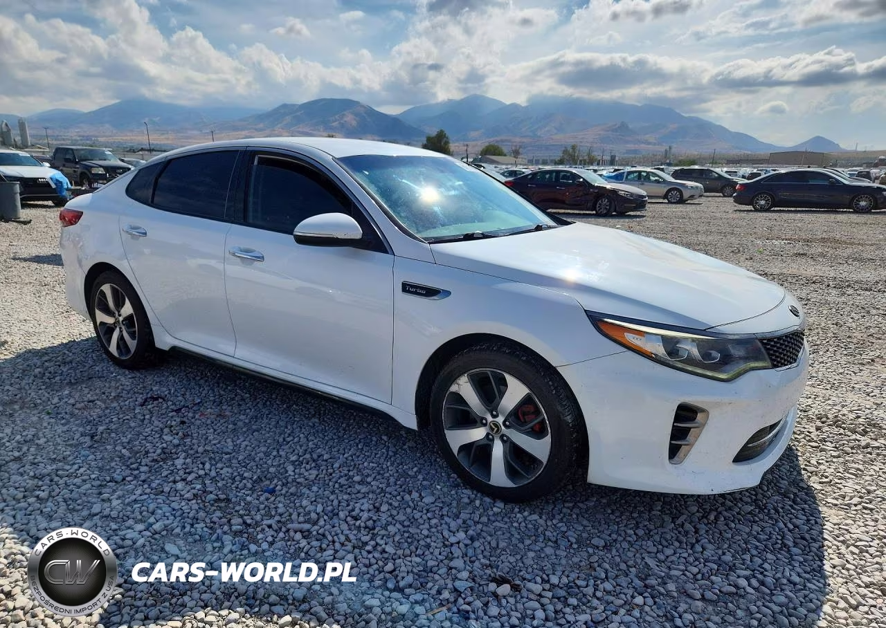 2017 Kia Optima Sx VIN:5XXGW4L23HG131659 - 4