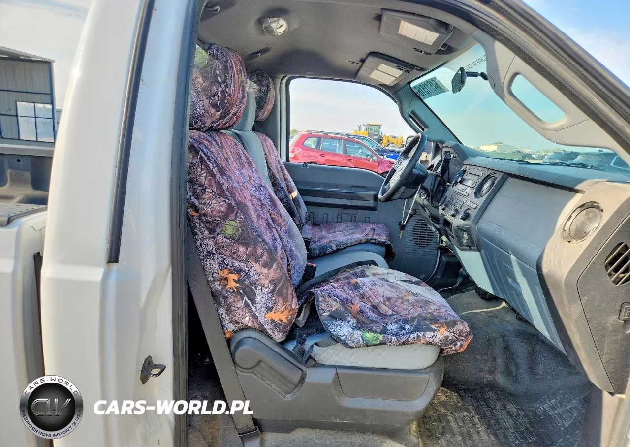 2011 Ford F250 Super Duty VIN:1FTBF2B62BEB76686 - 10