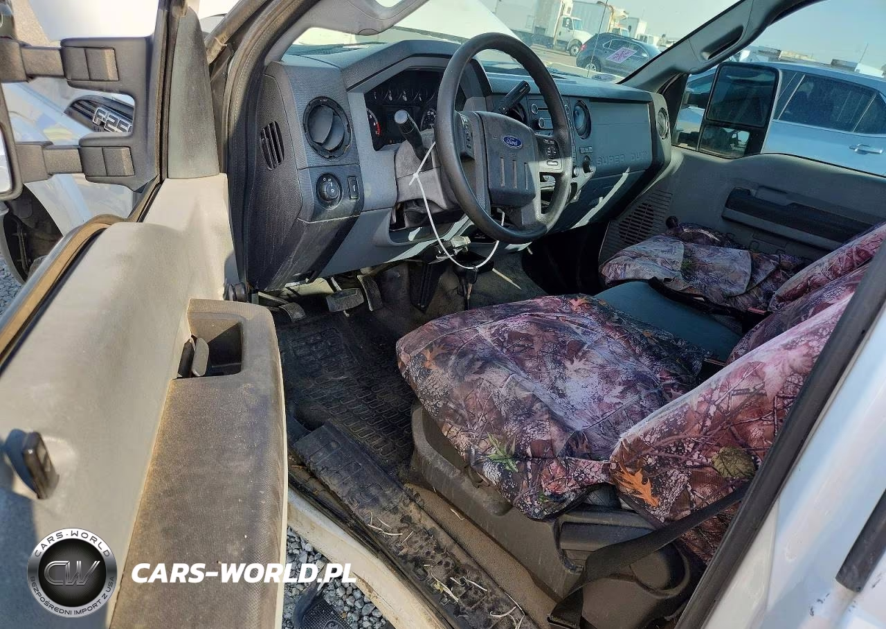 2011 Ford F250 Super Duty VIN:1FTBF2B62BEB76686 - 8
