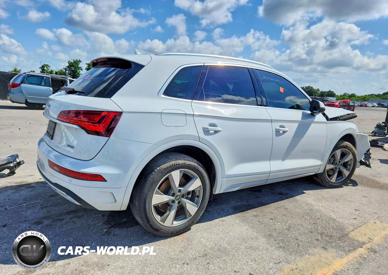 2024 Audi Q5 Premium Plus 40 VIN:WA1BBAFY5R2039717 - 3