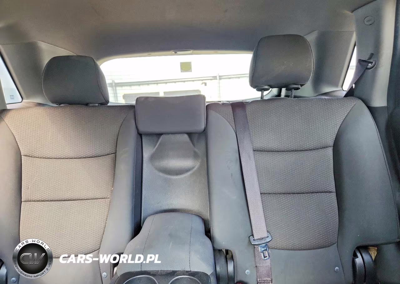 2013 Kia Sorento Lx VIN:5XYKT3A19DG415004 - 10