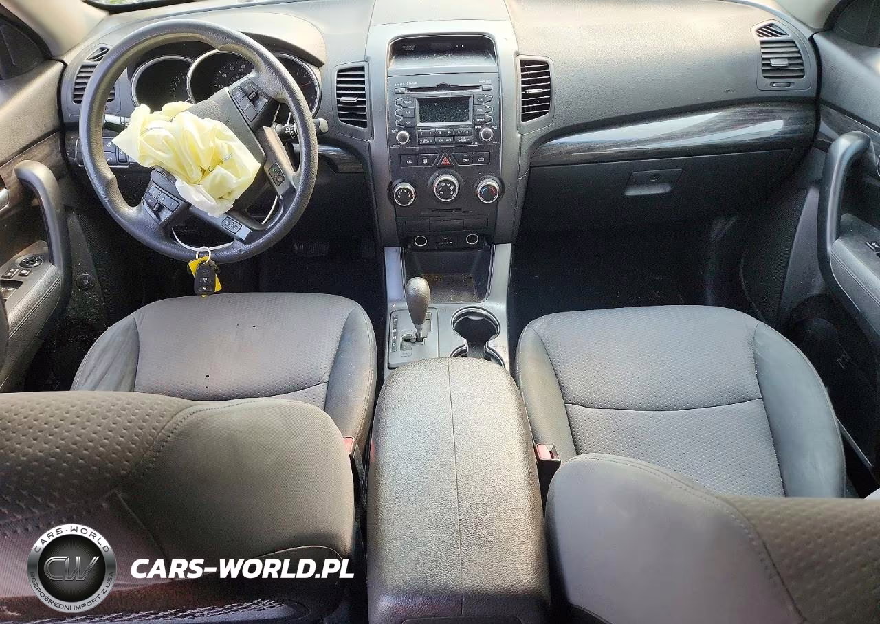 2013 Kia Sorento Lx VIN:5XYKT3A19DG415004 - 8
