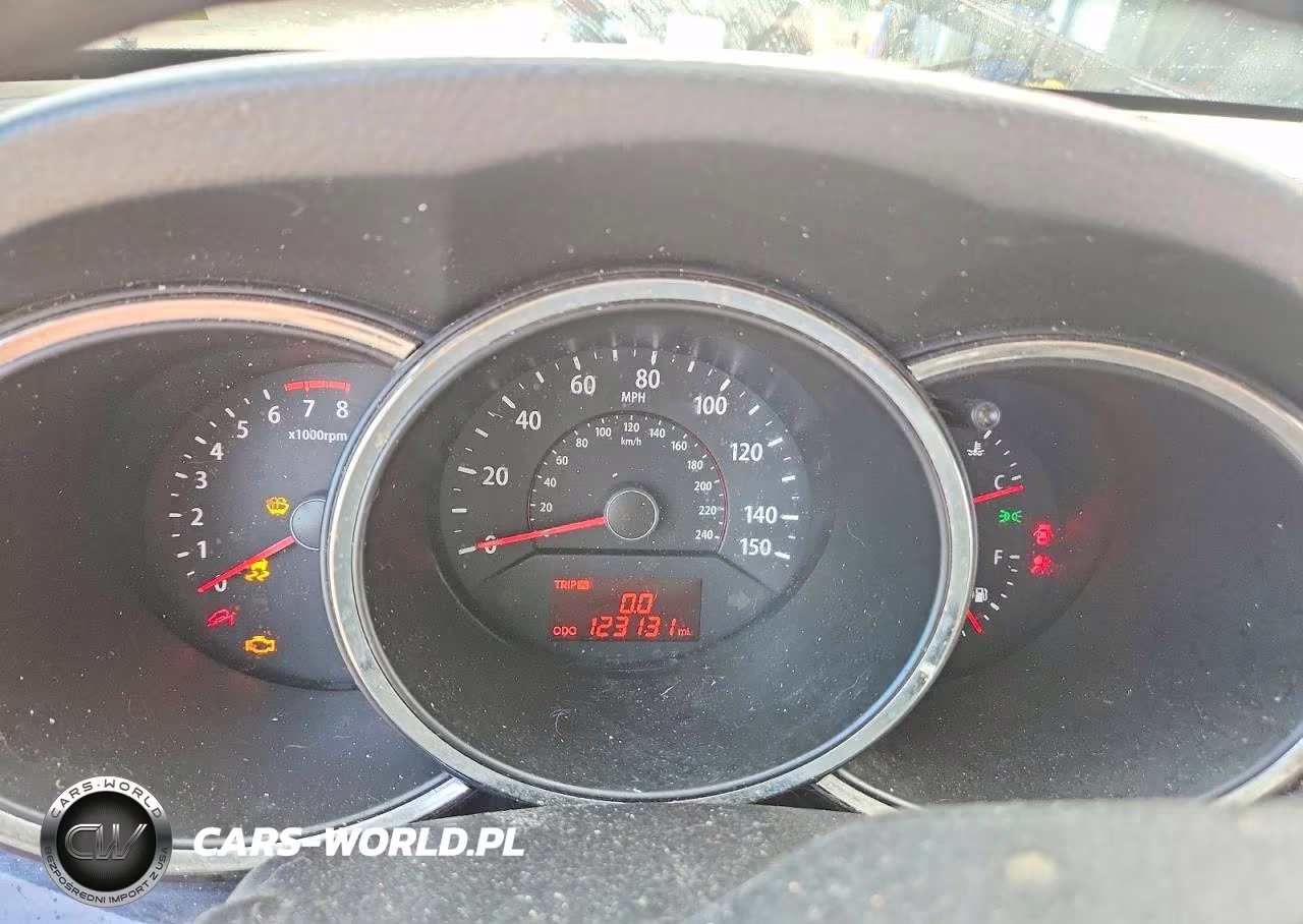 2013 Kia Sorento Lx VIN:5XYKT3A19DG415004 - 9