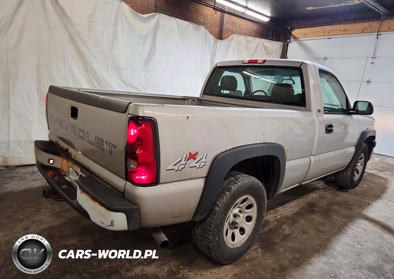 2004 Chevrolet Silverado K1500 VIN:1GCEK14X54Z237386 - 3
