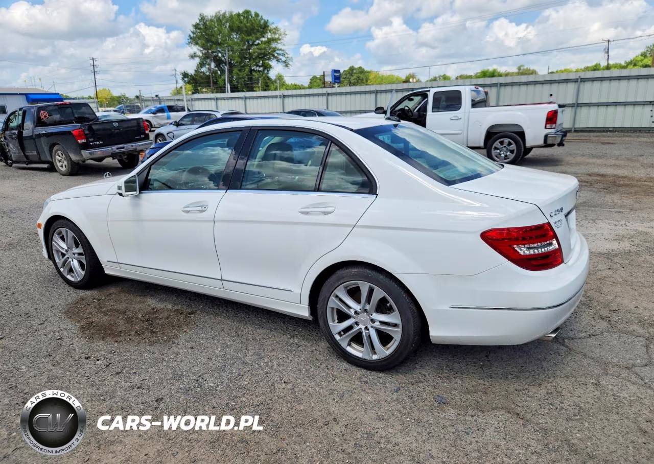 2013 Mercedes-Benz C 250 VIN:WDDGF4HB7DA771541 - 2