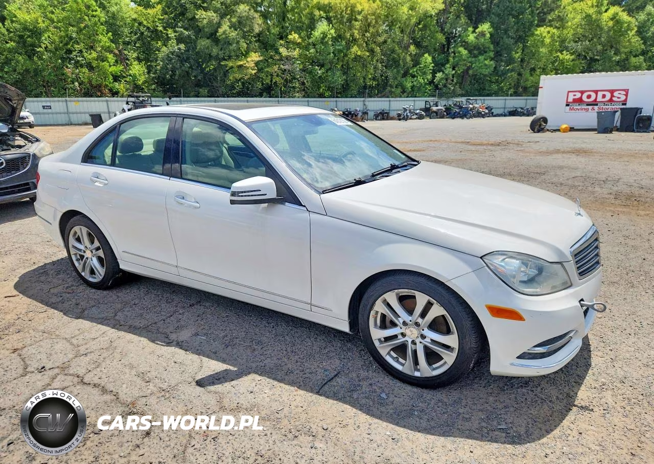 2013 Mercedes-Benz C 250 VIN:WDDGF4HB7DA771541 - 4