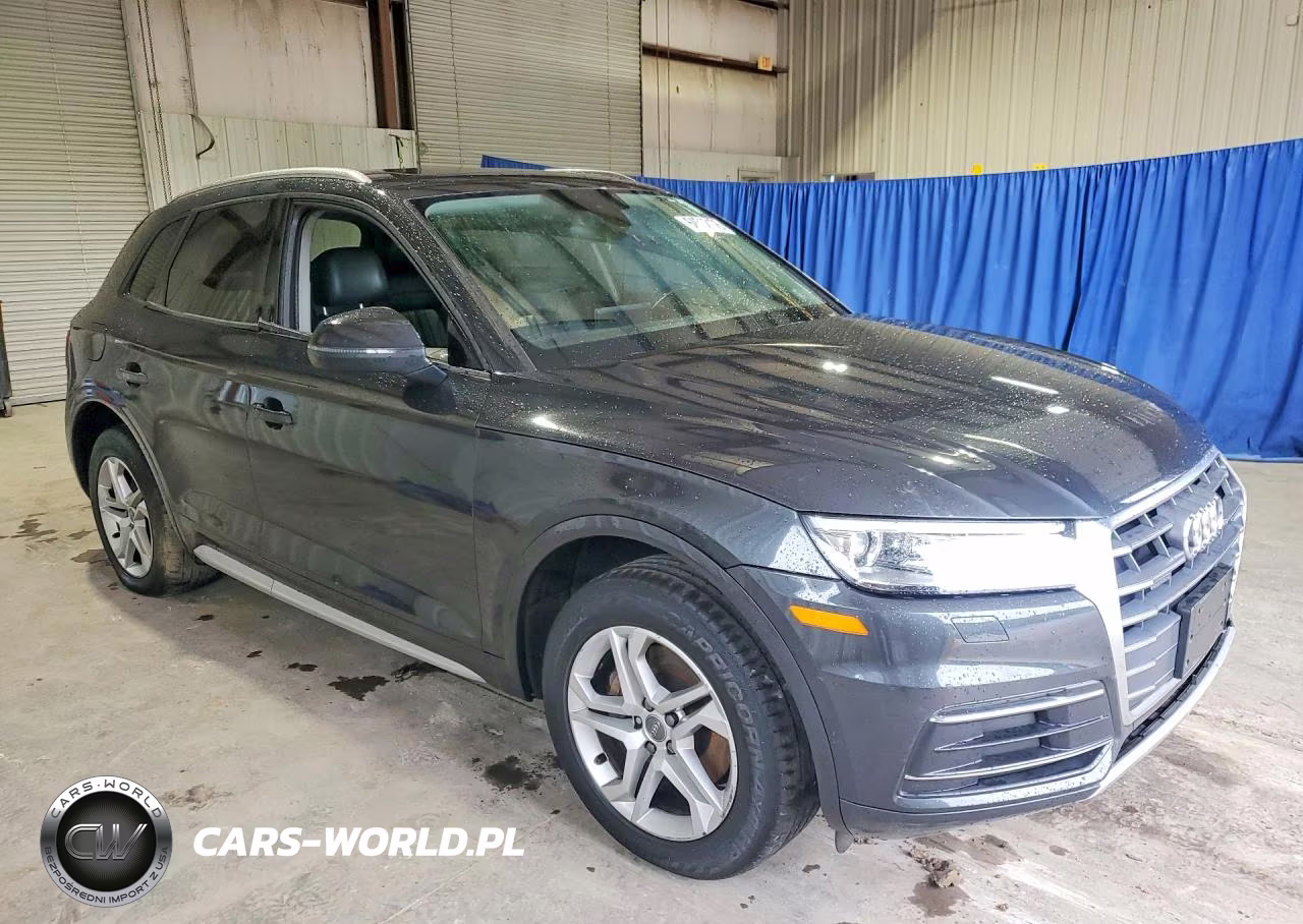 2018 Audi Q5 Premium VIN:WA1ANAFYXJ2226345 - 4