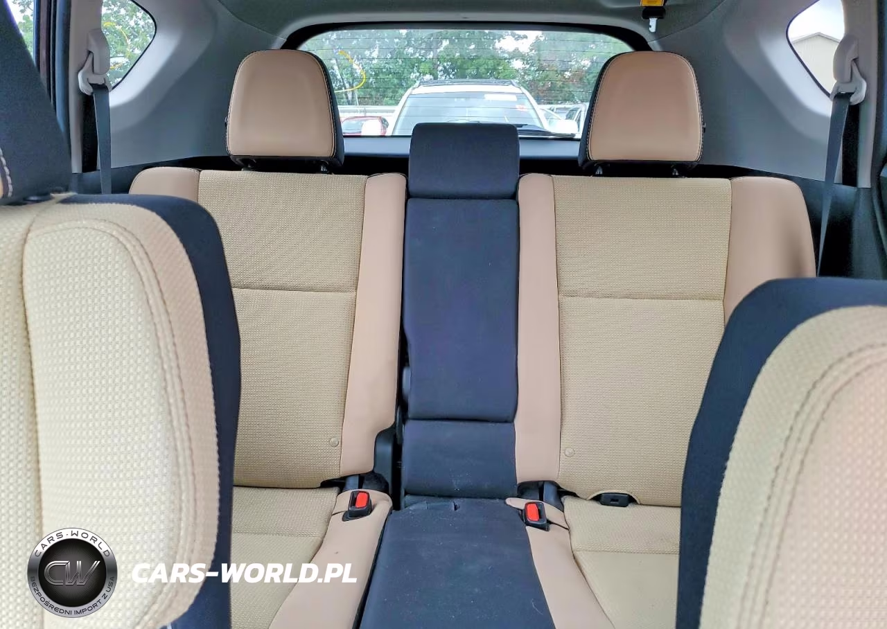 2017 Toyota Rav4 Xle VIN:2T3RFREVXHW559769 - 10