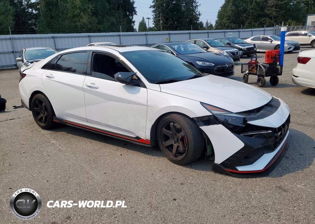 2023 Hyundai Elantra N Base VIN:KMHLW4AK9PU010141 - 4