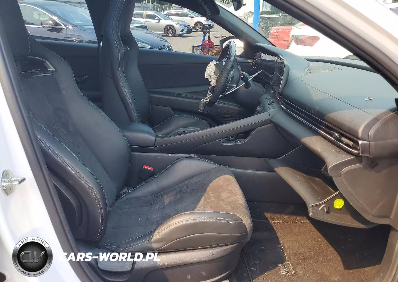 2023 Hyundai Elantra N Base VIN:KMHLW4AK9PU010141 - 7