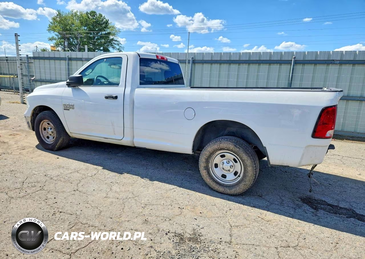2019 Ram 1500 Classic Tradesman VIN:3C6JR6DG2KG512336 - 2