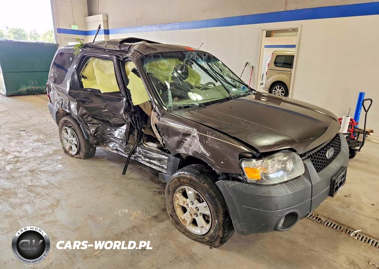 2006 Ford Escape Xlt VIN:1FMCU93166KB98425 - 4