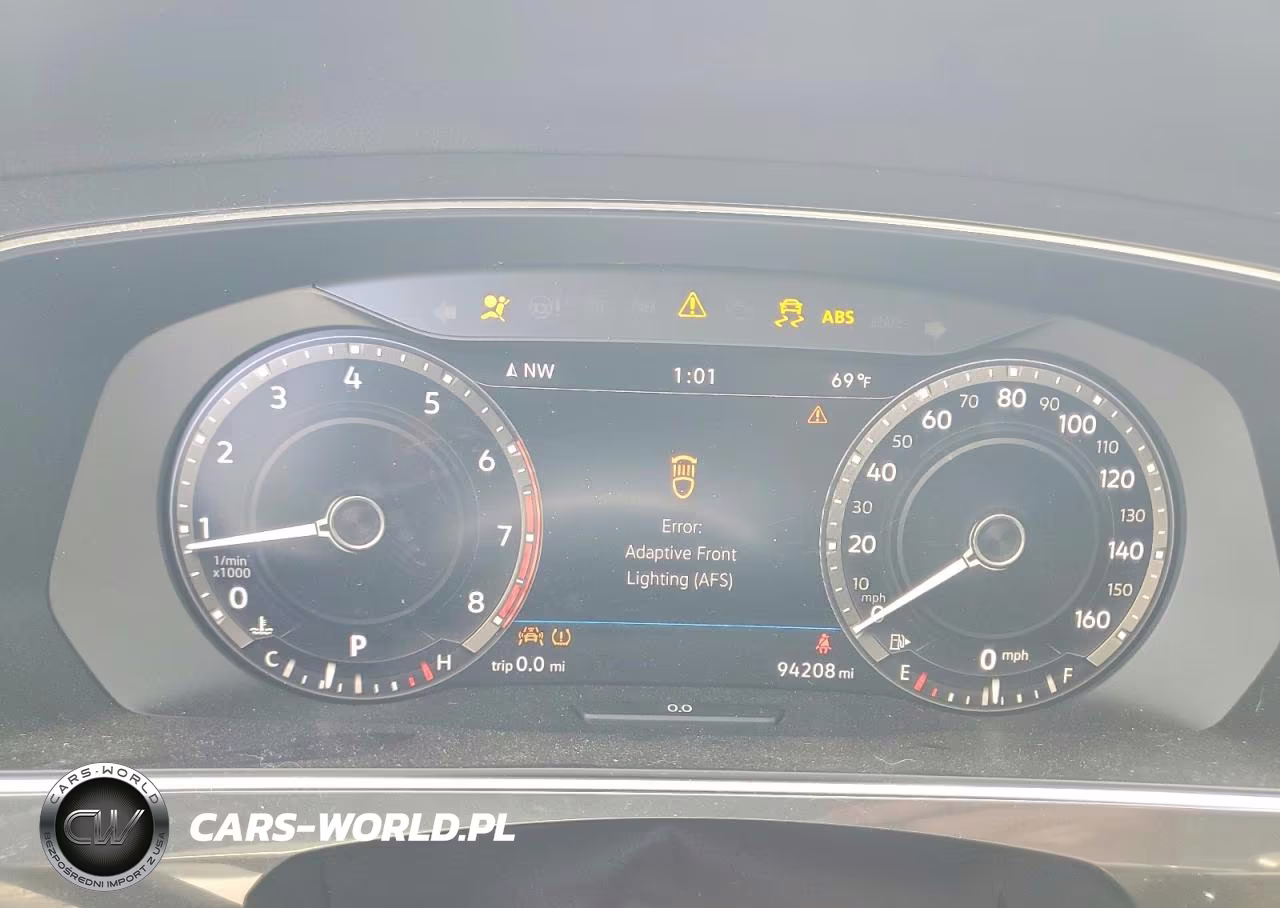 2018 Volkswagen Tiguan Sel Premium VIN:3VV4B7AX8JM003440 - 9