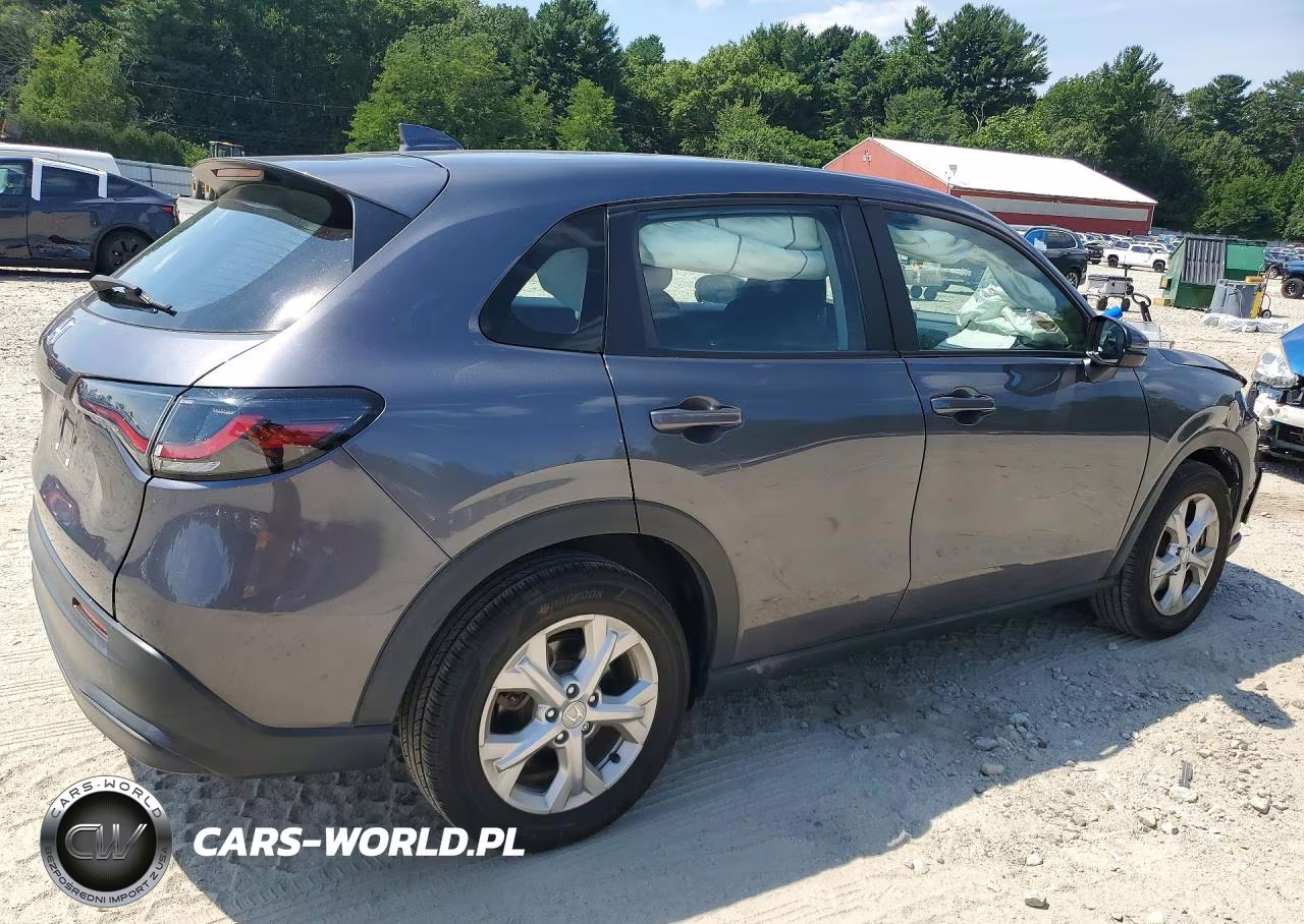2024 Honda Hr-V Lx VIN:3CZRZ2H32RM701960 - 3
