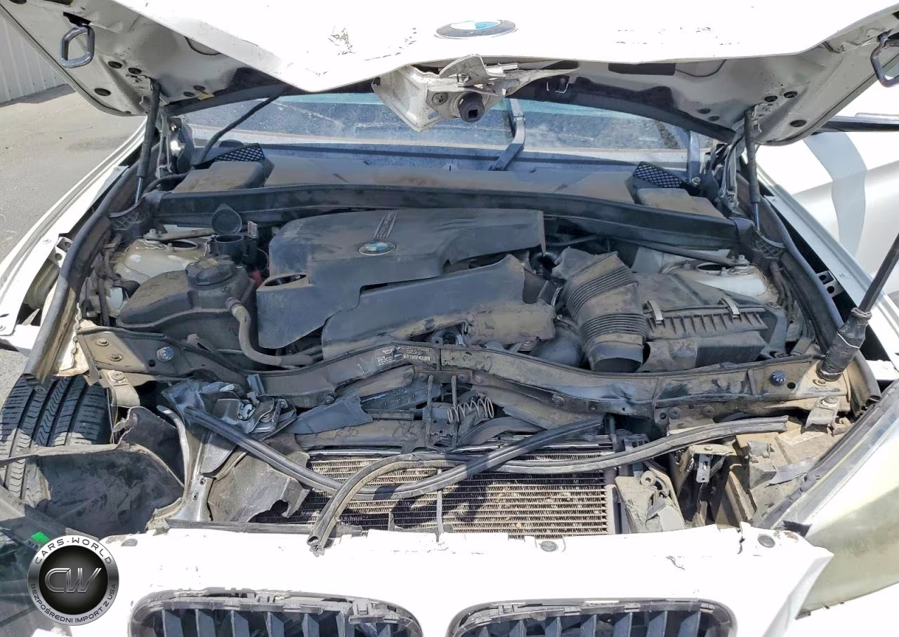 2015 BMW X1 Sdrive28I VIN:WBAVM1C5XFV315243 - 11