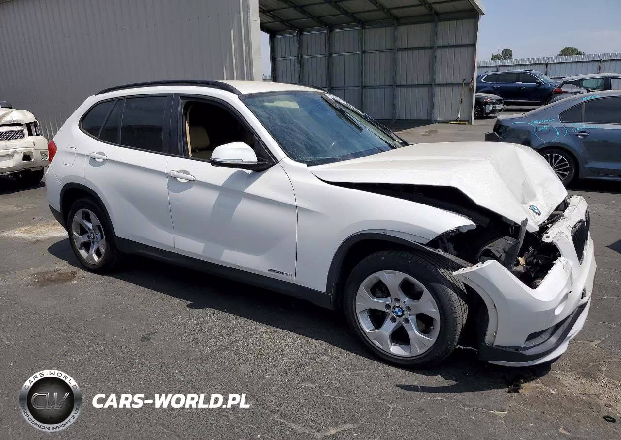 2015 BMW X1 Sdrive28I VIN:WBAVM1C5XFV315243 - 4