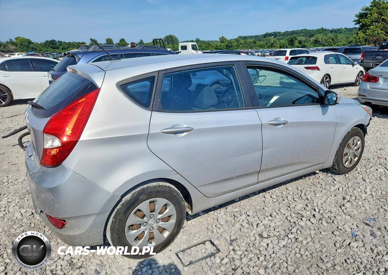 2017 Hyundai Accent Se VIN:KMHCT5AE3HU315645 - 3