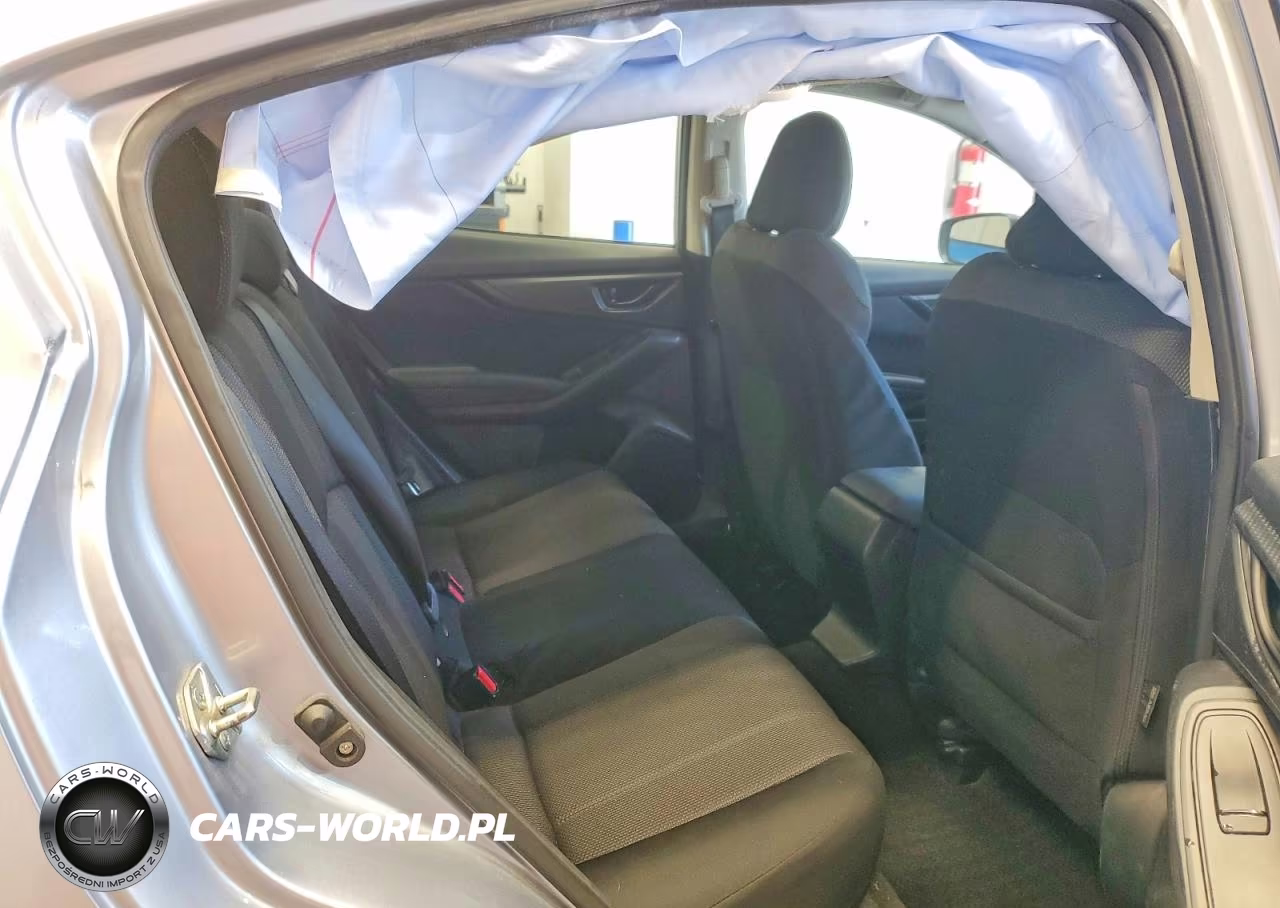 2018 Subaru Impreza VIN:4S3GKAA65J3624006 - 10
