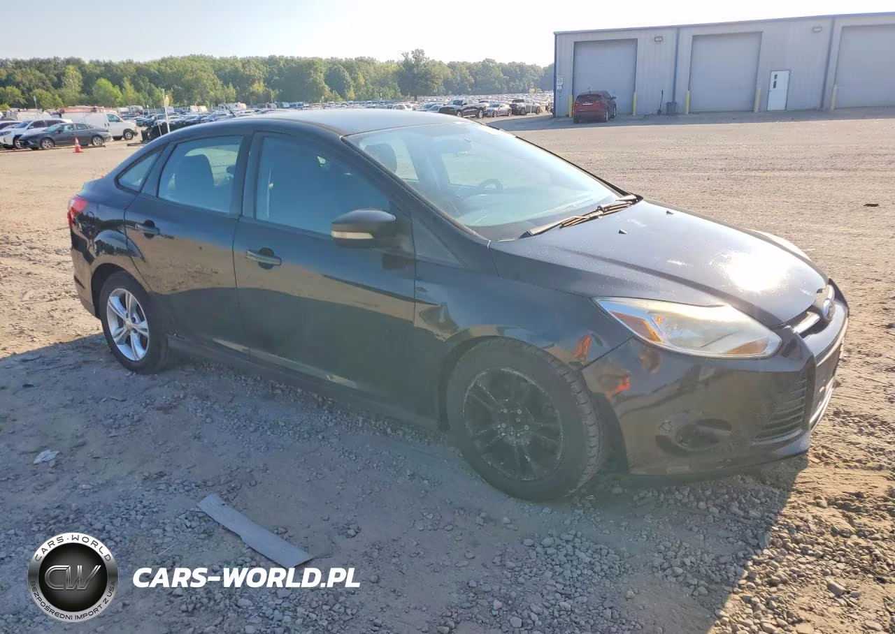 2013 Ford Focus Se VIN:1FADP3F28DL248045 - 4