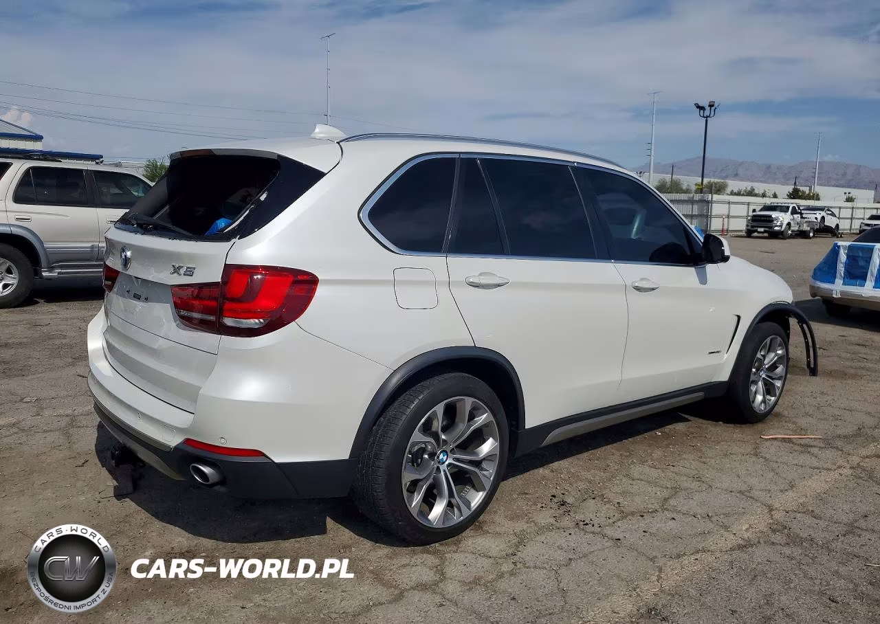 2017 BMW X5 xDrive35I VIN:5UXKR0C54H0U50556 - 3