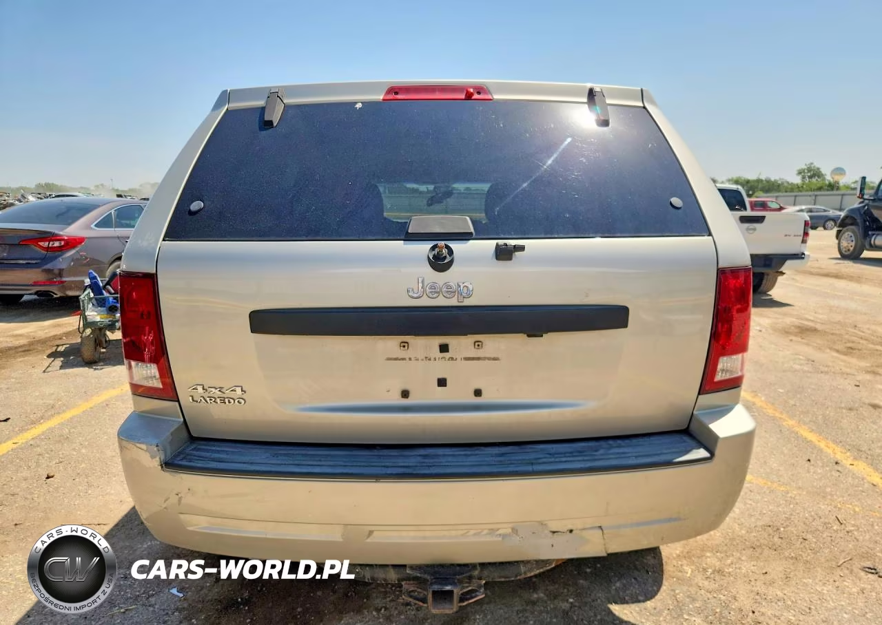 2007 Jeep Grand Cherokee Laredo VIN:1J8GR48K57C603870 - 6
