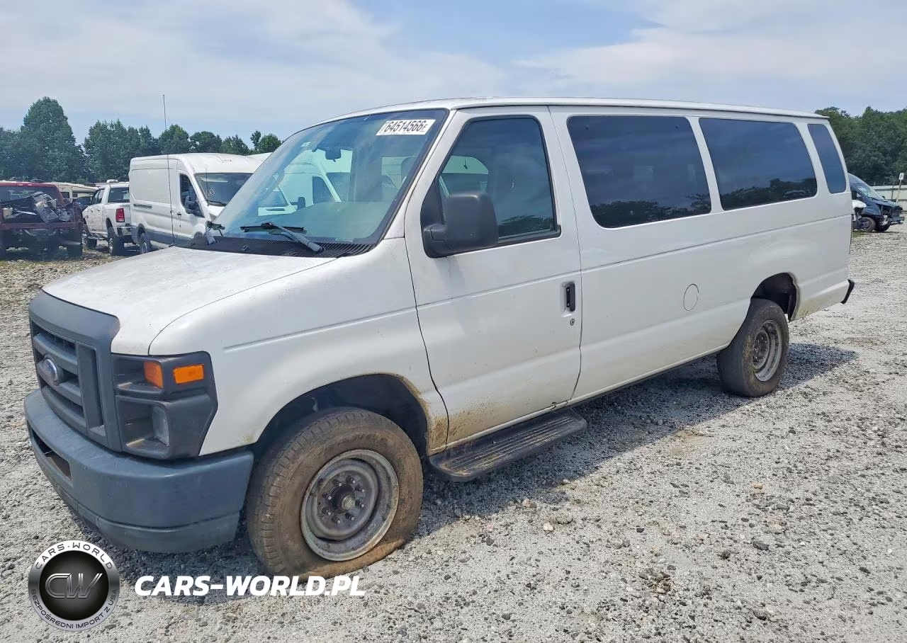 2014 Ford Econoline E350 Super Duty Wagon – zdjęcie 1 z 13