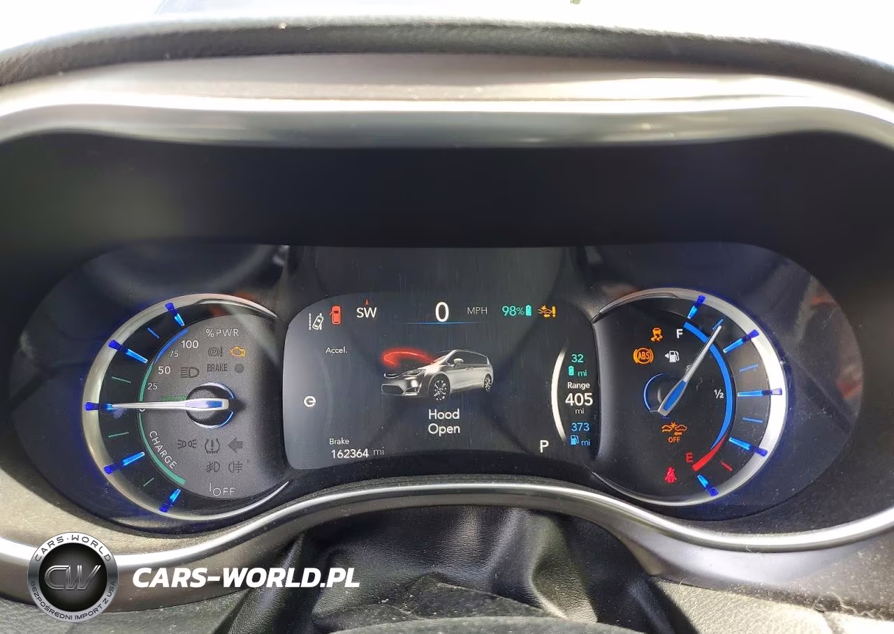 2018 Chrysler Pacifica Hybrid Limited VIN:2C4RC1N71JR178484 - 9