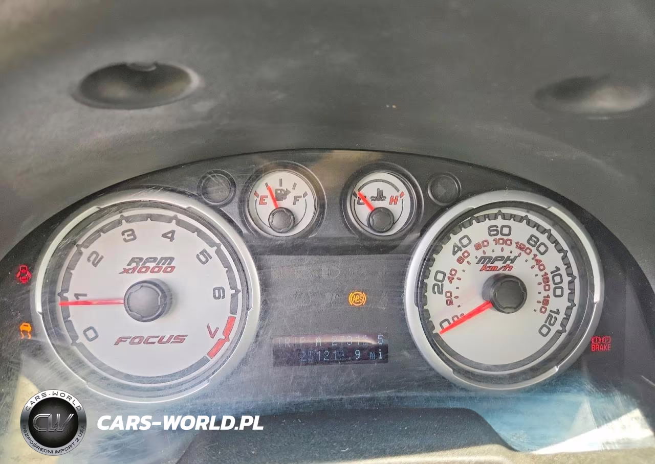 2010 Ford Focus Se VIN:1FAHP3FN4AW245522 - 9