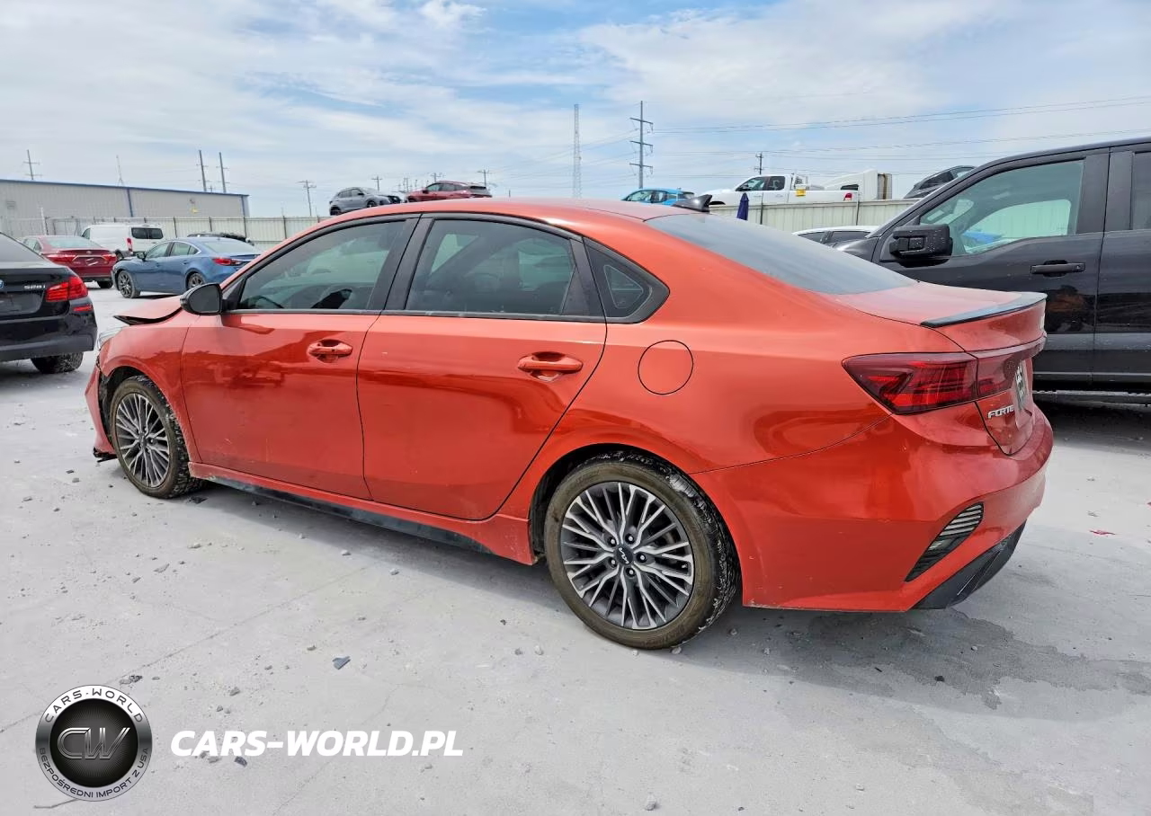 2022 Kia Forte Gt Line VIN:3KPF54AD6NE496182 - 2