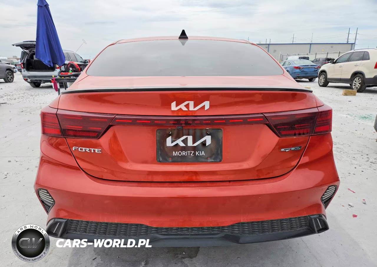 2022 Kia Forte Gt Line VIN:3KPF54AD6NE496182 - 6